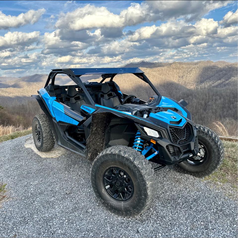 2 & 4 Seat Maverick X3 Ds Rentals.